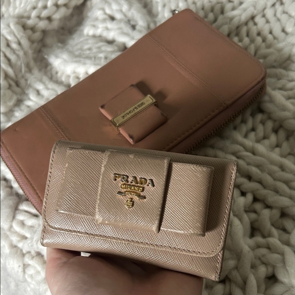 Prada Key Holder & Chloe Wallet Bundle - Picture 5 of 16